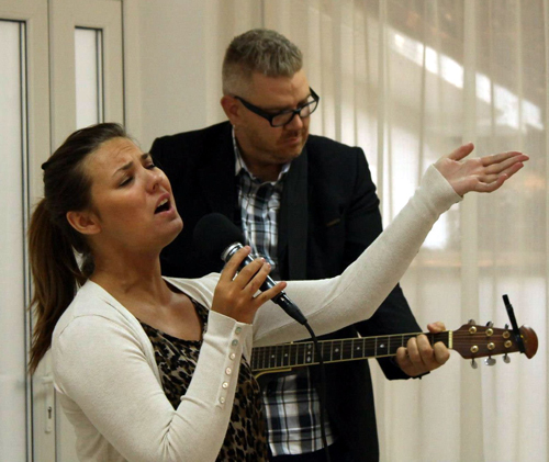 praise at star of hope conference in romania