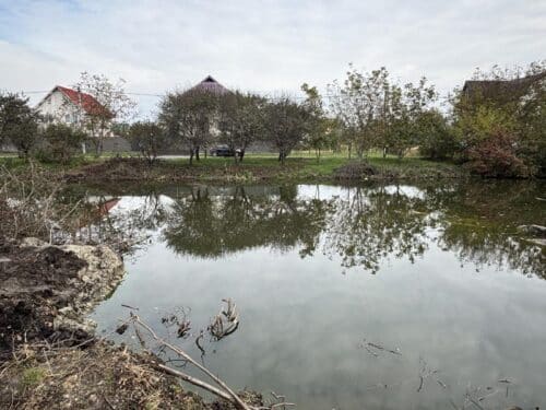 Mark Presson, is in Berdychiv Ukraine, two hours west of War. 3 bomb impact site