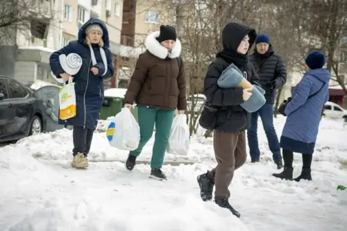 Star of Hope US Fire and Hope: Heating Ukraine Food 3 kopiera