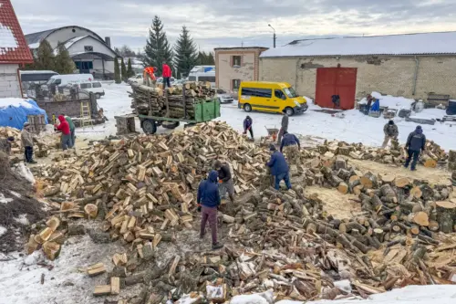 Star of Hope US Fire and Hope: Heating Ukraine ved 1 kopiera